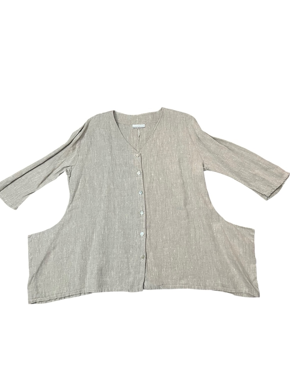 bryn Walker Taupe Button-Front Relaxed V-Neck Top 100% linen - Picture 3 of 9